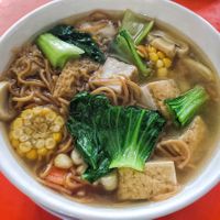 Yee mee soup at My Way Vege Shop in Johor Bahru