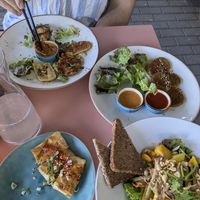 Veggie nix plate, Thai chickn salad, shiyu bing at Shiyu in Vienna