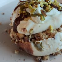 Cheese cake pistacchio at Hirondelle in Aosta