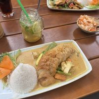 Crispy duck with peanut sauce, and kimchi at Huong Que - Kreuzberg in Berlin