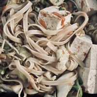 Tofu pad Thai   at Bloom in Globe