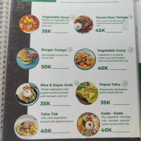  at Nana's Pool & Bar Sidemen in Sidemen