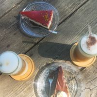 Erdbeer-Pistazie, Erdnuss-Schoko und Eiskaffee at Bohnentanke in Garz