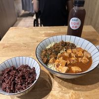 Yi-noodles with a side of black rice and an iced black teaa  at Miao Guanyin - 妙觀音素食 - Zhongzheng District in Taipei