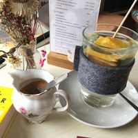 Tee mit Ingwer, Zitrone und Orange  at Goldjunge - Sülz in Cologne