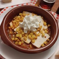 Tofu con piperrada y alioli. at Gaztelu Herriko Ostatua in Navarra