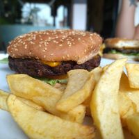 Hamburguesa de lentejas 😋 at The Wala Room in Torremolinos