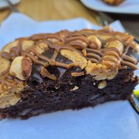 Vegan cake at Pastelaria Pão da Vila in Ericeira