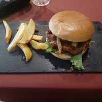 Hamburguesa vegana at Gastro Mercat in Gava