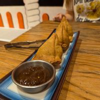 Samosa with tamarind chutney at Namo Namo Ganga Impression - 恒河·印象印度餐厅 in Yangshuo