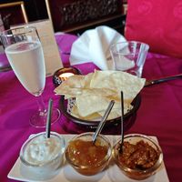 Prosecco and free papadum at Indian Royal  in Liege