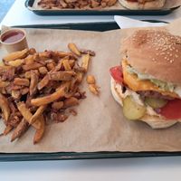  at Glasgow Burgers in Nantes