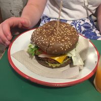 Vegan maxi burger at Quinoa in Barcelona