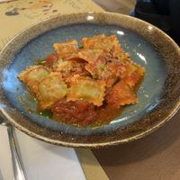 Ravioli ripieni di tofu al sugo  at Una Gemma in Turin
