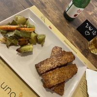 Tempeh saltato con verdure  at Una Gemma in Turin