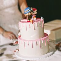 Wedding cake and sheet cake. at Bunnie Cakes in Doral