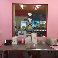 Bunnie Cakes at Bunnie Cakes in Doral