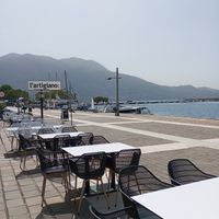 Outdoor space  at l'Artigiano  in Kalamata