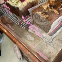  at Pan y Pepinillos Café in Madrid