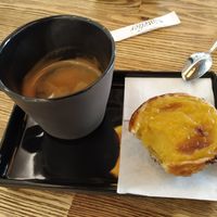 Delicious and very affordable vegan pasteis de nata and coffee! I love that you can even choose between several flavours - I had the "normal" one, tiramisu and creme brulee. All of at Nat'elier | Pastel de Nata in Lisbon