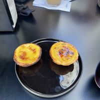 Traditional Nata left. Crème brûlée rightt  at Nat'elier | Pastel de Nata in Lisbon