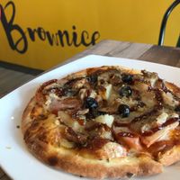 Bbq pizza  at WellSmoocht in West Singapore