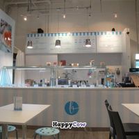 nice interior at WellSmoocht in West Singapore