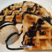 waffle at WellSmoocht in West Singapore