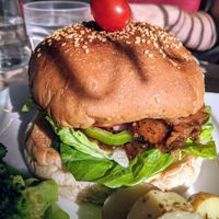 The bun and the mushrooms were amazing at WellSmoocht in West Singapore