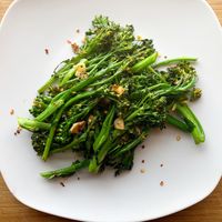 Fresh broccolini with garlic and red pepper flakes at Fresh Picked Daisy in Los Angeles
