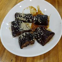 Eggplants with sesame sauce at Vegetarian Master Ruma in Vientiane