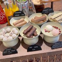  at Seamer Coffee Shop in Paris