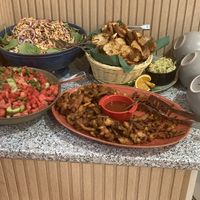 Delicious options, soup too  at Verde Hut in Porto