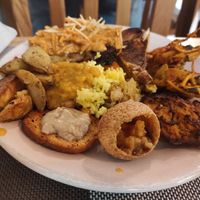 Yummi! at Verde Hut in Porto