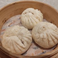 Cantonese BBQ cha siu bao at Yang Shin 養心茶樓 in Taipei
