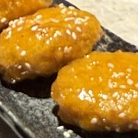 Taro-Stuffed Lotus Root with Citrus Seasoning (6 pcs.)
橙汁芋蓮藕  at Yang Shin 養心茶樓 in Taipei