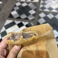   at Laolian Wheel Cakes -「老連」車輪餅 in Hualien