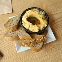 Hummus at Plant Bakery 플랜트 in Seoul