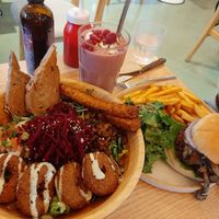 pulled mushrooms burger and falafel bowl with added tempeh at Plant Bakery 플랜트 in Seoul