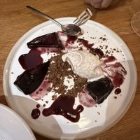 Birnen mit Mohneis (sehr zu empfehlen)  at WILLICHS in Mainz