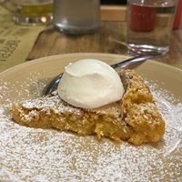 Torta di carote arancia e mandorle con panna veg   at Beer Garden in Cotignola