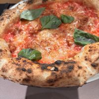   at Pizzeria da Lioniello   in Milan