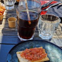 Pan con tomat and fries at Café Social in Sete