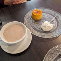 Café Set: Soy Café au lait and Pumpkin Soy Cheesecake at Bio Cafe in Tokyo