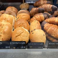 Chocolate and raisin buns vegan  at Bäckerei und Konditorei Huck  in Frankfurt