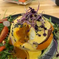 Increíble huevos benedict!  at Asante in Barcelona