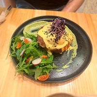 Eggs Benedict at Asante in Barcelona