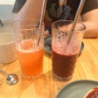 Strawberry and blueberry lemonade at Asante in Barcelona