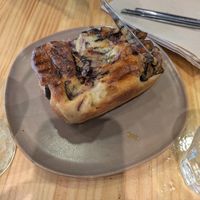 Focaccia with truffle oil 5/5 at Asante in Barcelona