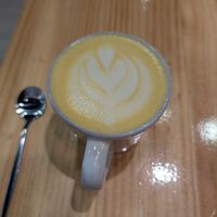 Latte Dorado / Golden latte at Asante in Barcelona